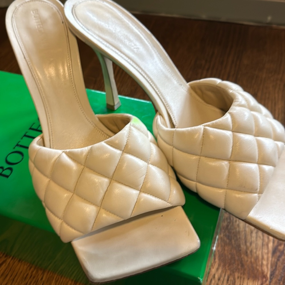 Mules Bottega Veneta